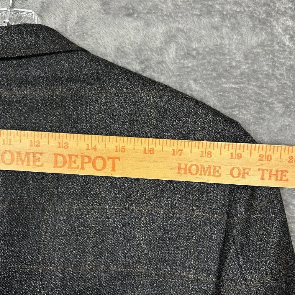 Daniel Cremieux Coll Blazer Sport Coat Jacket Men's Size 39R Woolmark Gray Plaid